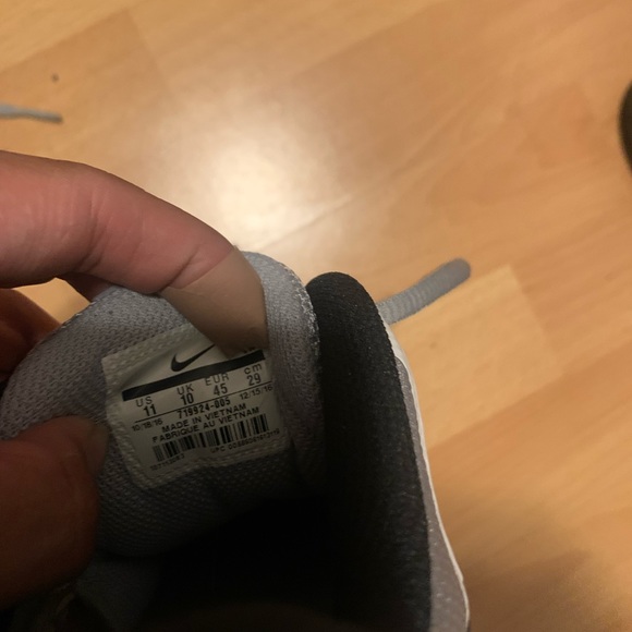 2019 Air Mavin Low 'Wolf Grey'
**BRAND NEW ***Read Description - Picture 3 of 8